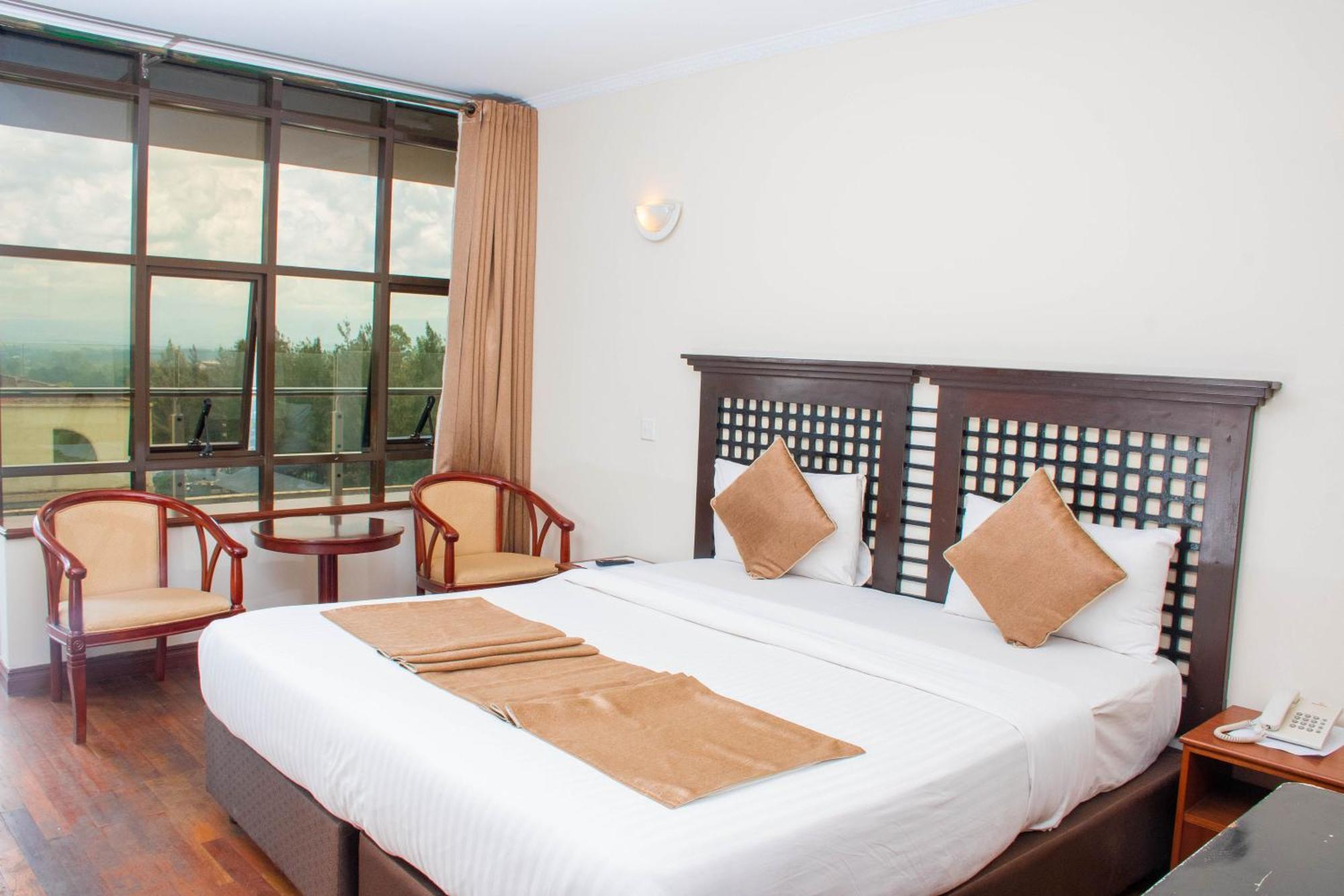 Cranes Suites Hotel Kitale Eksteriør billede